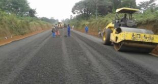 Réfection des routes de la Lekié : Célestin Bedzigui répond au journaliste Paul Fils Eloundou